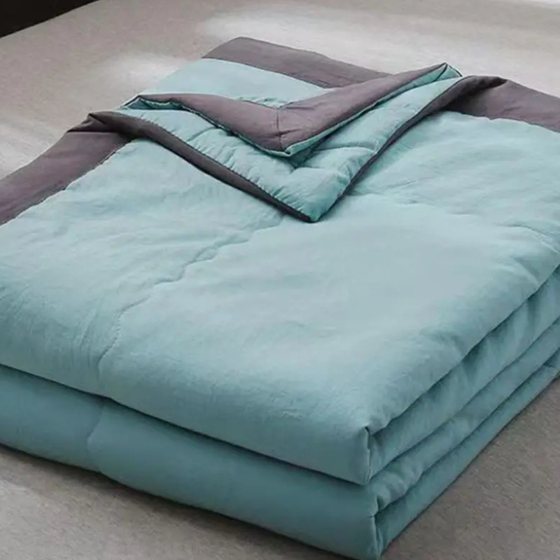 Couverture rafraîchissante bleu aqua gros plan
