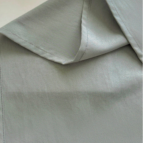 Draps coton lavé gris vue couture ourlet