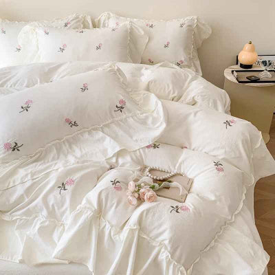 Housse de couette 260 x 240 blanche broderie petites roses