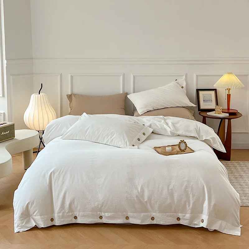 parure lit housse et taies avec boutons  coton blanc