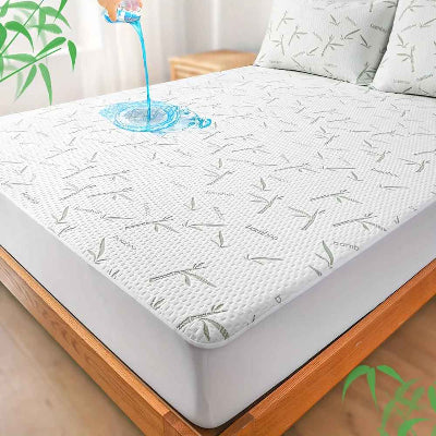 Protège matelas bamboo imperméable liquide versé sur lit