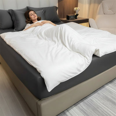 Taie d oreiller coton égyptien femme couchée apaisée
